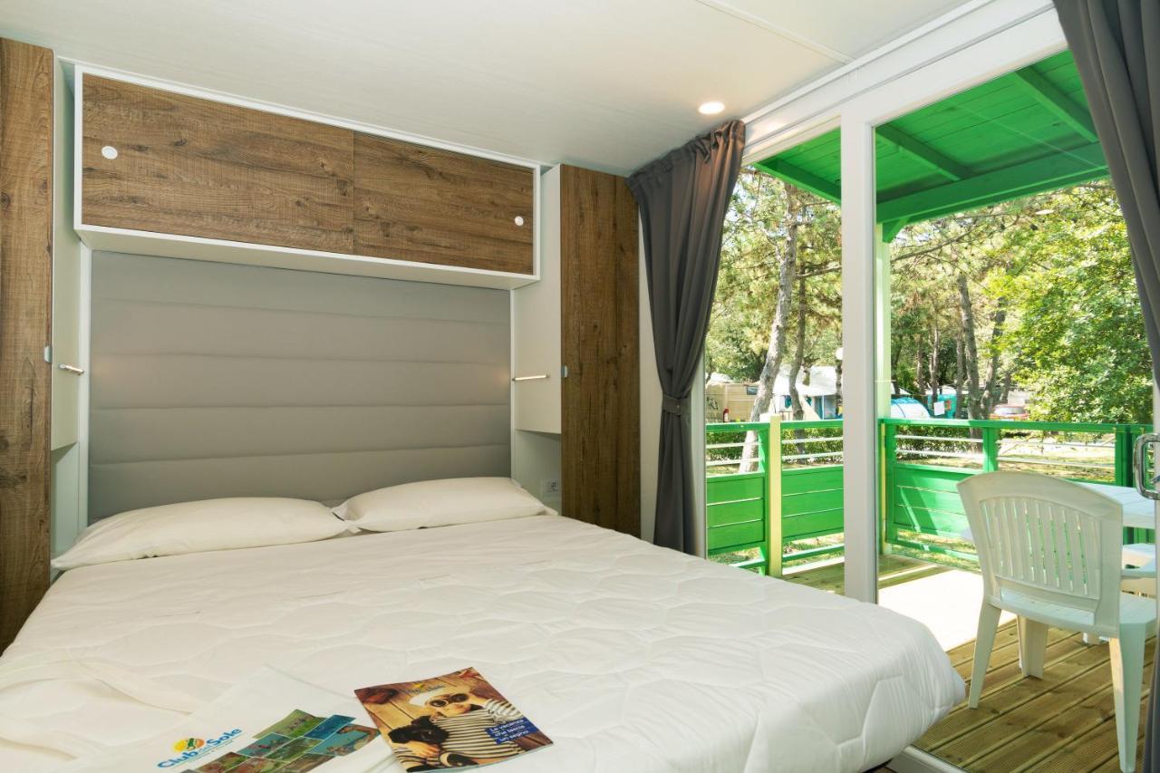 Club Del Sole Marina Julia Family Collection Hotel Bagian luar foto