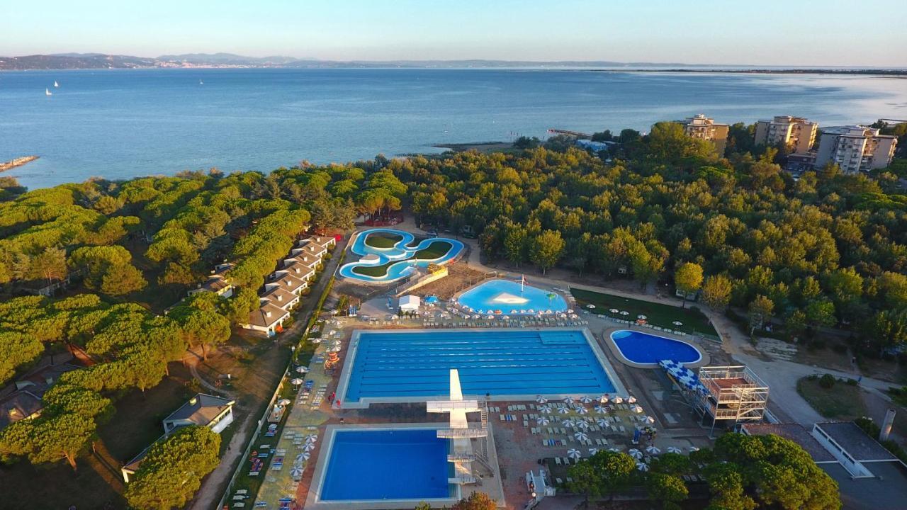 Club Del Sole Marina Julia Family Collection Hotel Bagian luar foto