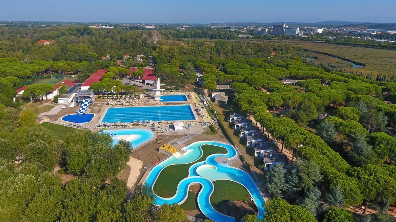Club Del Sole Marina Julia Family Collection Hotel Bagian luar foto