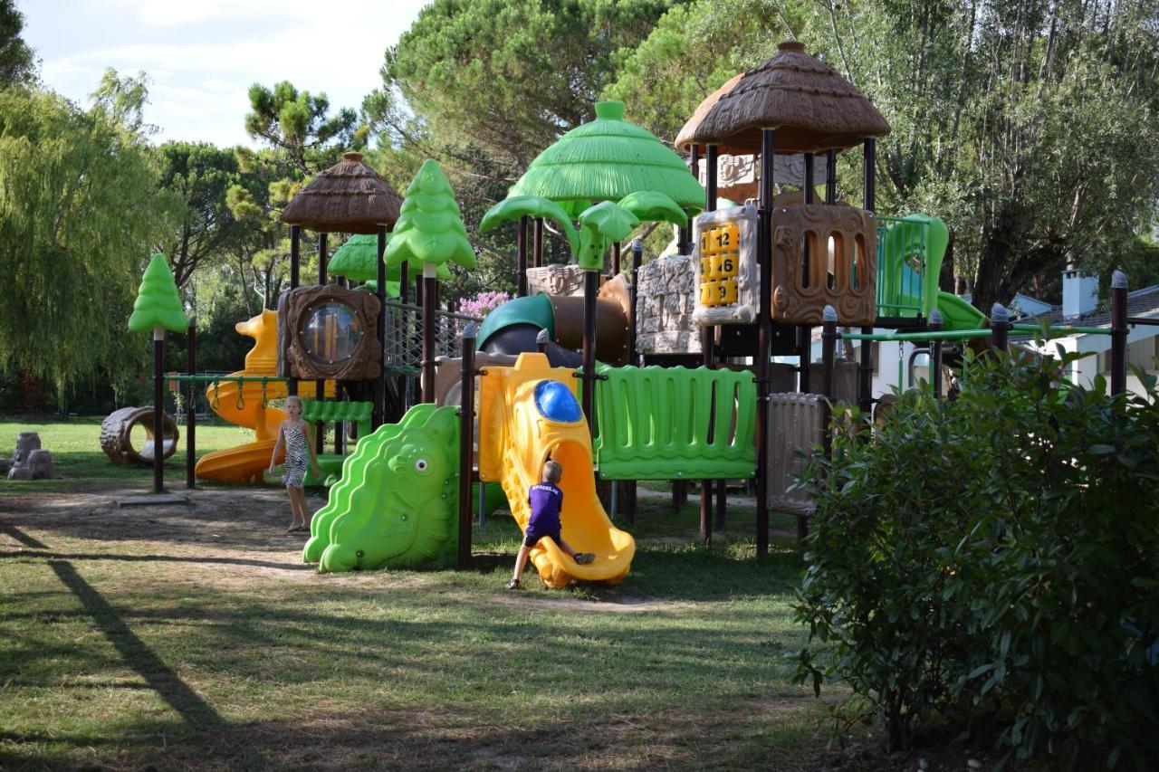 Club Del Sole Marina Julia Family Collection Hotel Bagian luar foto
