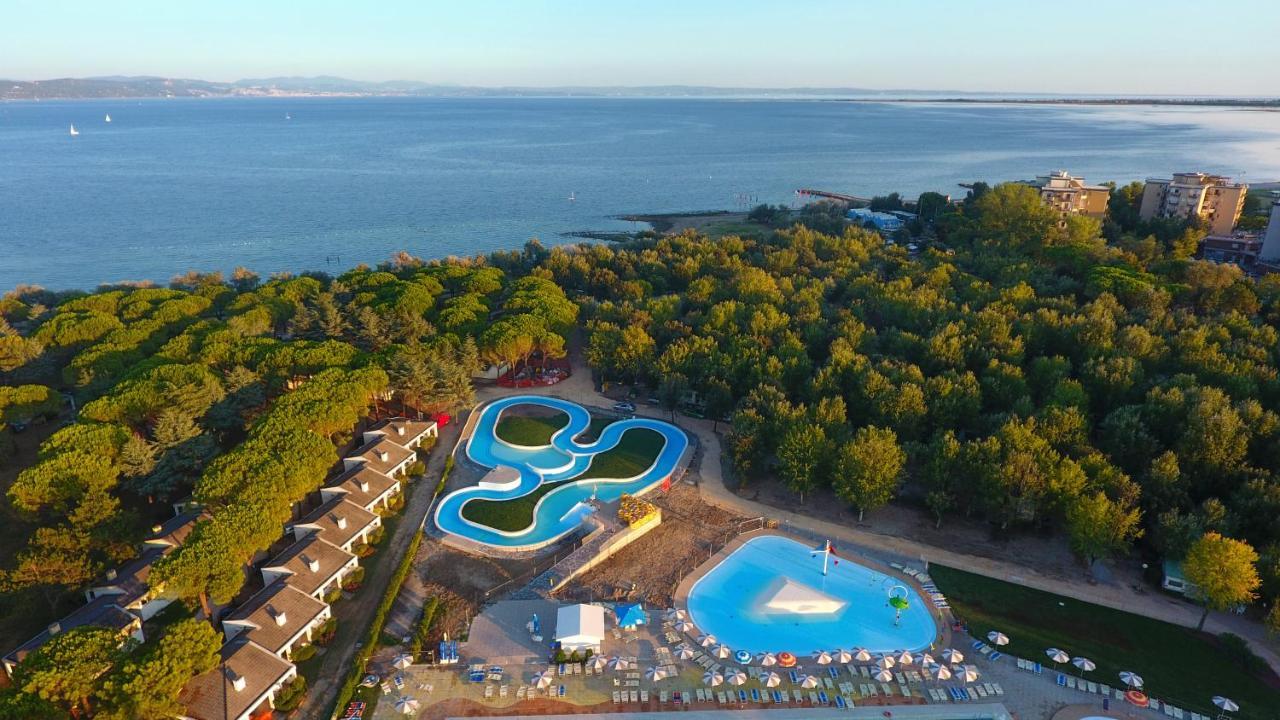 Club Del Sole Marina Julia Family Collection Hotel Bagian luar foto